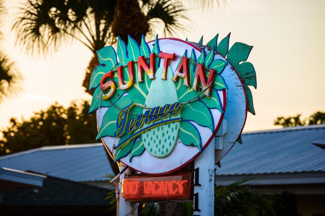 Hotel Suntan Terrace à Nokomis Extérieur photo